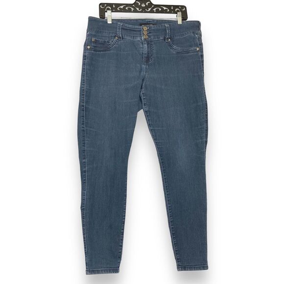 Torrid Jegging Skinny Super Soft Jean 14R Blue High Rise 3-Button Stretch - Picture 2 of 16